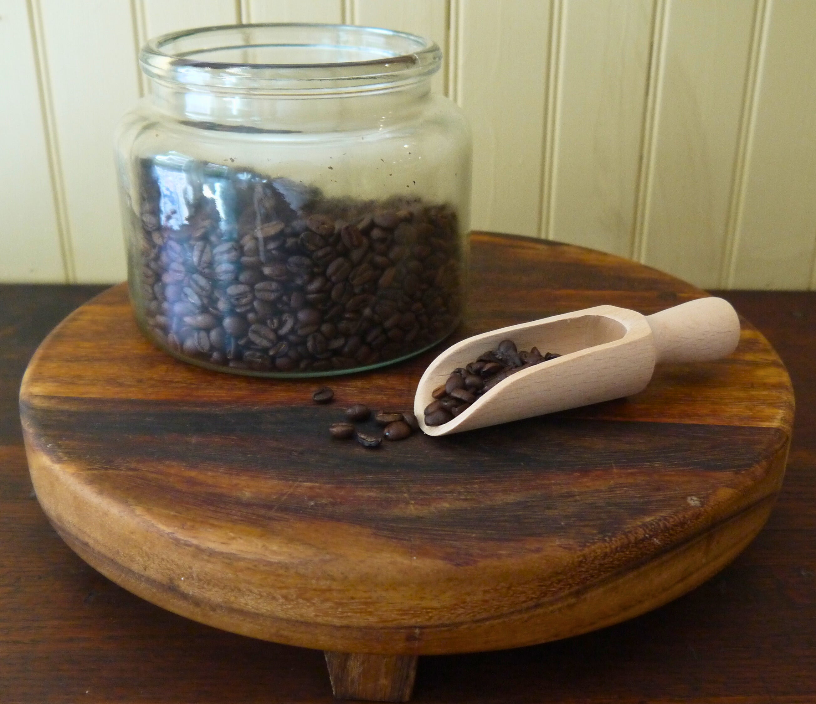 A Collected Table Beechwood Scoop